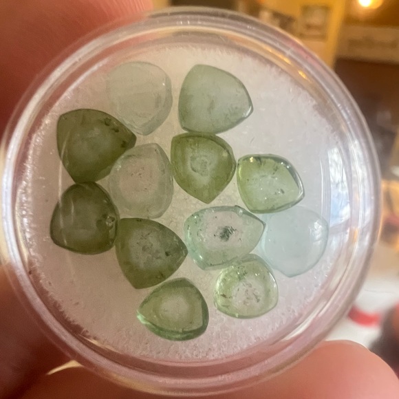 8 carats or genuine watermelon tourmaline polished slices! With gem jar . NICE!! - Picture 7 of 15